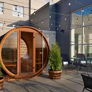 Hotel By Marriott Airport, Calgary